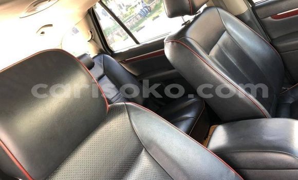 Buy Used Hyundai Santa Fe Silver Car in Kigali in Rwanda Buy Used Hyundai Santa Fe Silver Car in Kigali in Rwanda