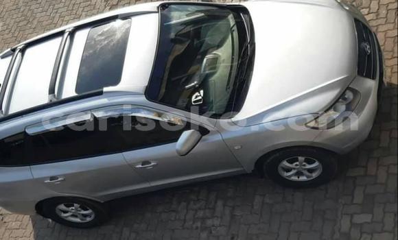 Acheter Occasion Voiture Hyundai Santa Fe Gris à Huye, Rwanda Acheter Occasion Voiture Hyundai Santa Fe Gris à Huye, Rwanda