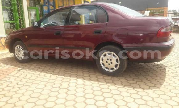 Acheter Occasion Voiture Toyota Carina Rouge à Huye, Rwanda Acheter Occasion Voiture Toyota Carina Rouge à Huye, Rwanda