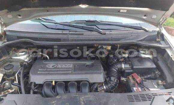Acheter Occasion Voiture Toyota Corolla Verso Gris à Huye, Rwanda Acheter Occasion Voiture Toyota Corolla Verso Gris à Huye, Rwanda