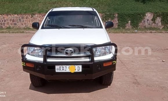 Buy Used Toyota Hilux White Car in Kigali in Rwanda Buy Used Toyota Hilux White Car in Kigali in Rwanda