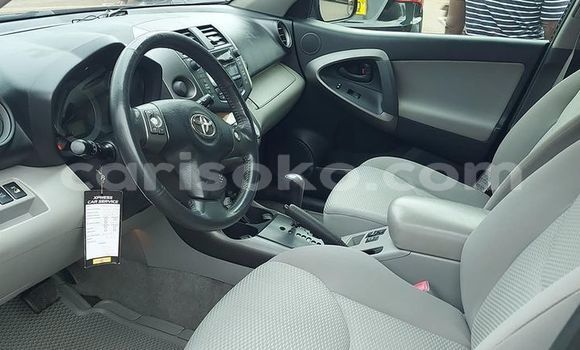 Buy Used Toyota RAV4 Black Car in Kigali in Rwanda Buy Used Toyota RAV4 Black Car in Kigali in Rwanda
