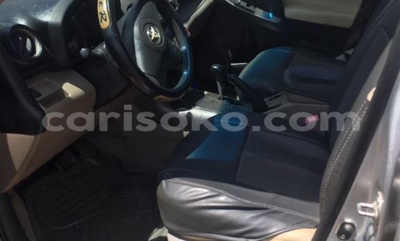 اشتري مستعمل Toyota RAV4 Gris سيارة في Kigali في Rwanda اشتري مستعمل Toyota RAV4 Gris سيارة في Kigali في Rwanda