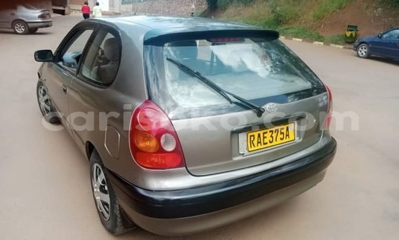 اشتري مستعمل Toyota Corolla Autre سيارة في Kigali في Rwanda اشتري مستعمل Toyota Corolla Autre سيارة في Kigali في Rwanda