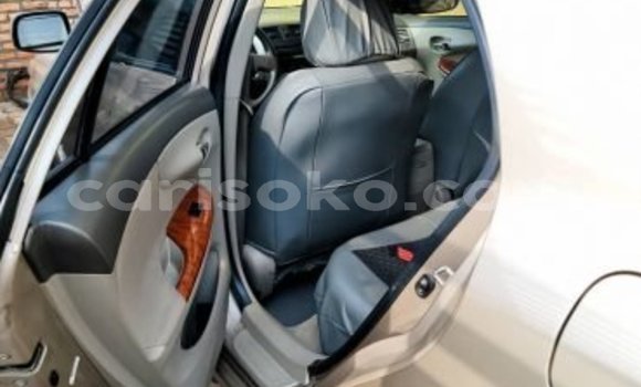 اشتري مستعمل Toyota Corolla Beige سيارة في Kigali في Rwanda اشتري مستعمل Toyota Corolla Beige سيارة في Kigali في Rwanda