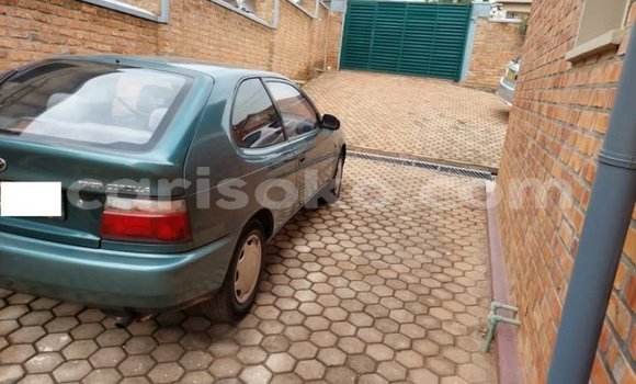 اشتري مستعمل Toyota Corolla Vert سيارة في Kigali في Rwanda اشتري مستعمل Toyota Corolla Vert سيارة في Kigali في Rwanda