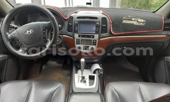 اشتري مستعمل Hyundai Santa Fe Noir سيارة في Kigali في Rwanda اشتري مستعمل Hyundai Santa Fe Noir سيارة في Kigali في Rwanda
