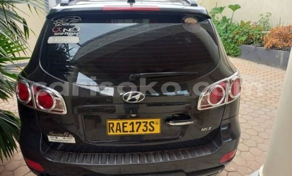 اشتري مستعمل Hyundai Santa Fe Noir سيارة في Kigali في Rwanda اشتري مستعمل Hyundai Santa Fe Noir سيارة في Kigali في Rwanda