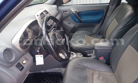اشتري مستعمل Toyota RAV4 Bleu سيارة في Kigali في Rwanda اشتري مستعمل Toyota RAV4 Bleu سيارة في Kigali في Rwanda