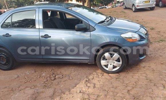 اشتري مستعمل Toyota Yaris Bleu سيارة في Kigali في Rwanda اشتري مستعمل Toyota Yaris Bleu سيارة في Kigali في Rwanda