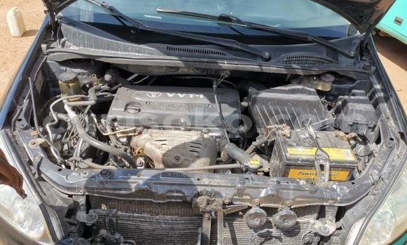 اشتري مستعمل Toyota Avensis Verso Gris سيارة في Kigali في Rwanda اشتري مستعمل Toyota Avensis Verso Gris سيارة في Kigali في Rwanda