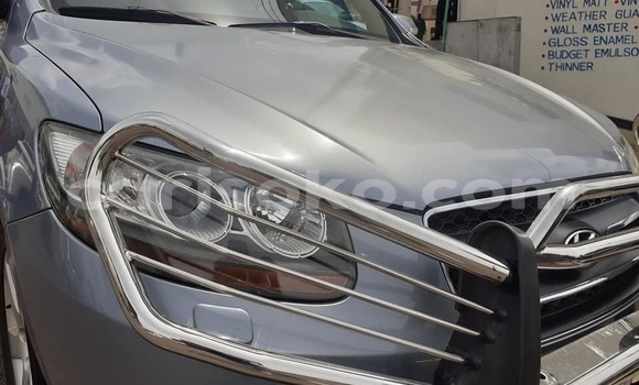 Buy Used Hyundai Santa Fe Blue Car in Kigali in Rwanda Buy Used Hyundai Santa Fe Blue Car in Kigali in Rwanda