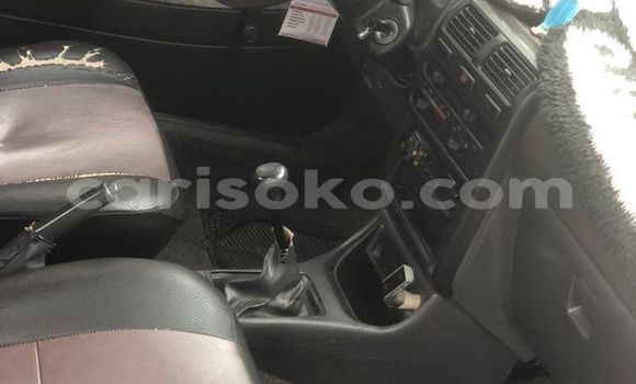 Acheter Occasion Voiture Toyota Starlet Noir à Kigali, Rwanda Acheter Occasion Voiture Toyota Starlet Noir à Kigali, Rwanda