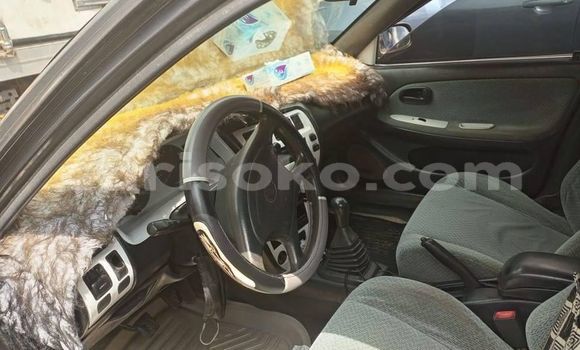 Acheter Occasion Voiture Toyota Hilux Noir à Kigali, Rwanda Acheter Occasion Voiture Toyota Hilux Noir à Kigali, Rwanda