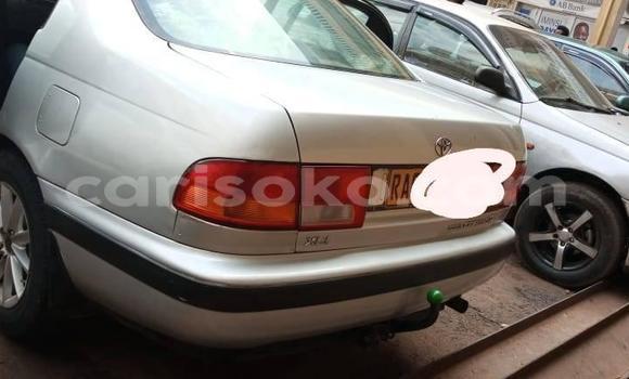 Acheter Occasion Voiture Toyota Carina E Gris à Kigali, Rwanda Acheter Occasion Voiture Toyota Carina E Gris à Kigali, Rwanda