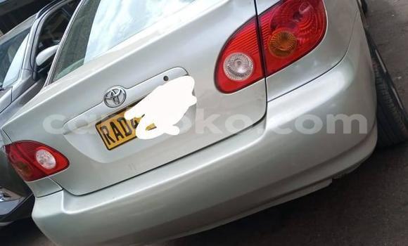 Acheter Occasion Voiture Toyota Corolla Gris à Kigali, Rwanda Acheter Occasion Voiture Toyota Corolla Gris à Kigali, Rwanda
