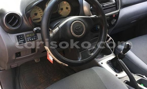 Acheter Occasion Voiture Toyota RAV4 Gris à Kigali, Rwanda Acheter Occasion Voiture Toyota RAV4 Gris à Kigali, Rwanda