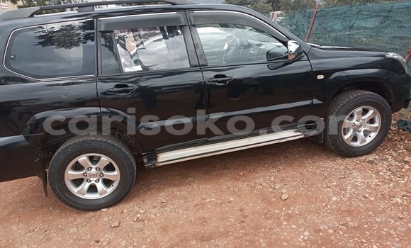 Sayi Na hannu Toyota Land Cruiser Prado Noir Mota in Kigali a Rwanda Sayi Na hannu Toyota Land Cruiser Prado Noir Mota in Kigali a Rwanda