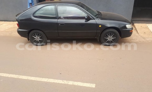 Sayi Na hannu Toyota Corolla Noir Mota in Kigali a Rwanda Sayi Na hannu Toyota Corolla Noir Mota in Kigali a Rwanda