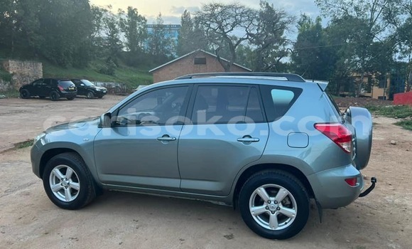 Sayi Na hannu Toyota RAV4 Autre Mota in Kigali a Rwanda Sayi Na hannu Toyota RAV4 Autre Mota in Kigali a Rwanda
