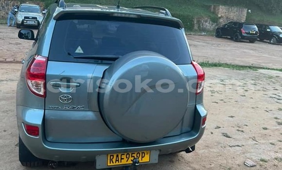 Sayi Na hannu Toyota RAV4 Autre Mota in Kigali a Rwanda Sayi Na hannu Toyota RAV4 Autre Mota in Kigali a Rwanda