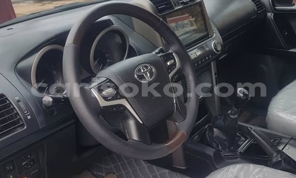 Sayi Na hannu Toyota Land Cruiser Prado Gris Mota in Kigali a Rwanda Sayi Na hannu Toyota Land Cruiser Prado Gris Mota in Kigali a Rwanda