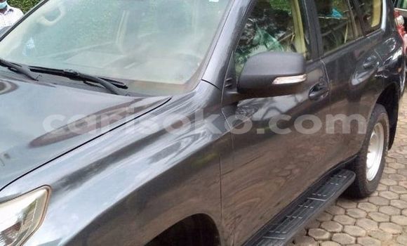 Sayi Na hannu Toyota Land Cruiser Prado Noir Mota in Kigali a Rwanda Sayi Na hannu Toyota Land Cruiser Prado Noir Mota in Kigali a Rwanda