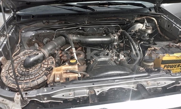 Sayi Na hannu Toyota Hilux Gris Mota in Kigali a Rwanda Sayi Na hannu Toyota Hilux Gris Mota in Kigali a Rwanda