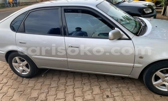 Sayi Na hannu Toyota Corolla Gris Mota in Kigali a Rwanda Sayi Na hannu Toyota Corolla Gris Mota in Kigali a Rwanda