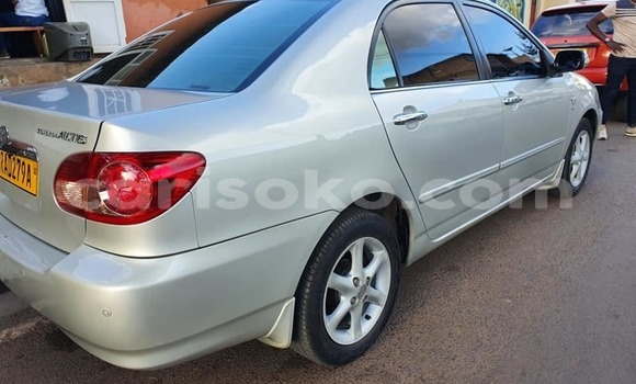 Sayi Na hannu Toyota Corolla Gris Mota in Kigali a Rwanda Sayi Na hannu Toyota Corolla Gris Mota in Kigali a Rwanda
