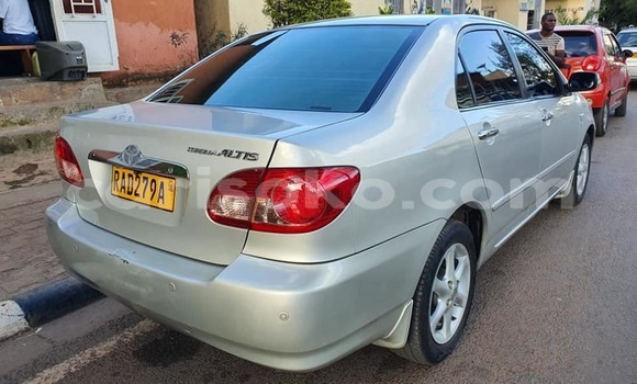Sayi Na hannu Toyota Corolla Gris Mota in Kigali a Rwanda Sayi Na hannu Toyota Corolla Gris Mota in Kigali a Rwanda