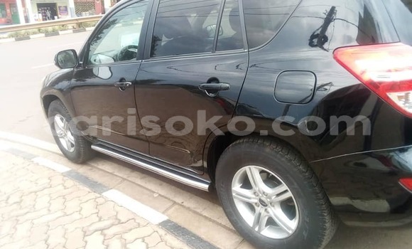 Sayi Na hannu Toyota RAV4 Noir Mota in Kigali a Rwanda Sayi Na hannu Toyota RAV4 Noir Mota in Kigali a Rwanda