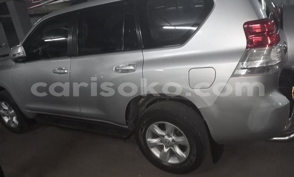 Sayi Na hannu Toyota Land Cruiser Gris Mota in Kigali a Rwanda Sayi Na hannu Toyota Land Cruiser Gris Mota in Kigali a Rwanda