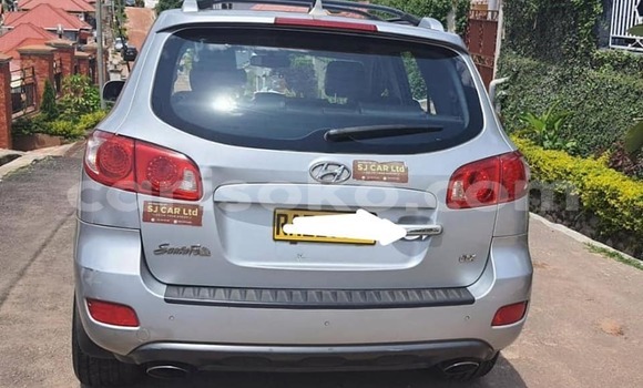 Sayi Na hannu Hyundai Santa Fe Gris Mota in Kigali a Rwanda Sayi Na hannu Hyundai Santa Fe Gris Mota in Kigali a Rwanda