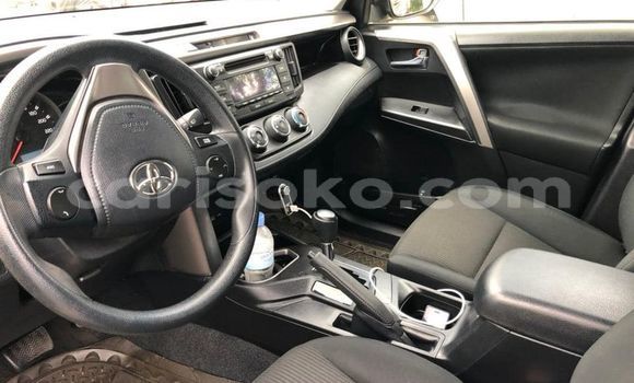 اشتري مستعمل Toyota RAV4 Noir سيارة في Kigali في Rwanda اشتري مستعمل Toyota RAV4 Noir سيارة في Kigali في Rwanda