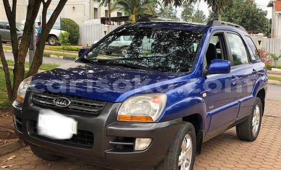 اشتري مستعمل Kia Sportage Bleu سيارة في Kigali في Rwanda اشتري مستعمل Kia Sportage Bleu سيارة في Kigali في Rwanda