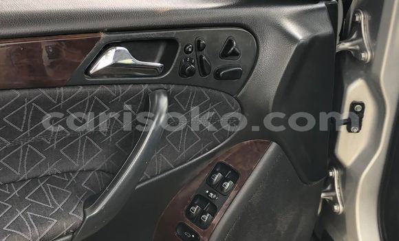 اشتري مستعمل Mercedes-Benz C–Class Gris سيارة في Kigali في Rwanda اشتري مستعمل Mercedes-Benz C–Class Gris سيارة في Kigali في Rwanda