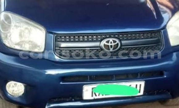 Acheter Occasion Voiture Toyota RAV4 Bleu à Kigali, Rwanda Acheter Occasion Voiture Toyota RAV4 Bleu à Kigali, Rwanda