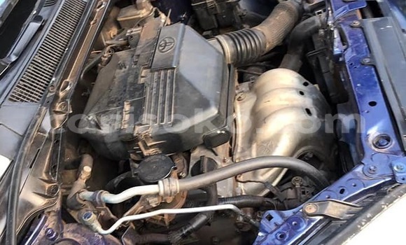 Acheter Occasion Voiture Toyota RAV4 Bleu à Kigali, Rwanda Acheter Occasion Voiture Toyota RAV4 Bleu à Kigali, Rwanda