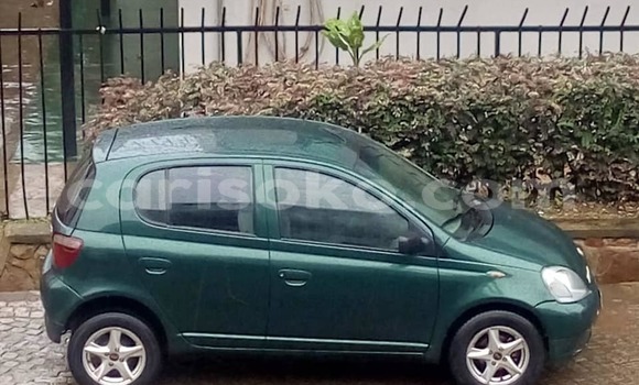 Acheter Occasion Voiture Toyota Yaris Vert à Kigali, Rwanda Acheter Occasion Voiture Toyota Yaris Vert à Kigali, Rwanda