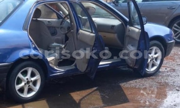 Acheter Occasion Voiture Toyota Corolla Bleu à Kigali, Rwanda Acheter Occasion Voiture Toyota Corolla Bleu à Kigali, Rwanda