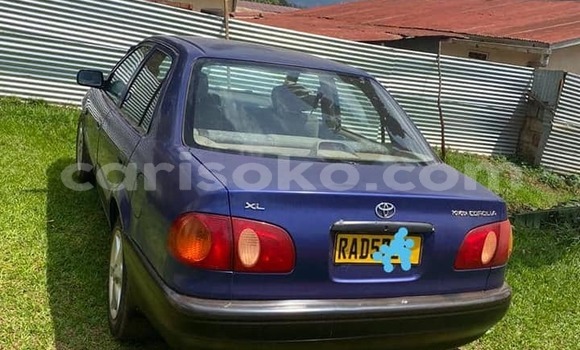 Acheter Occasion Voiture Toyota Corolla Bleu à Kigali, Rwanda Acheter Occasion Voiture Toyota Corolla Bleu à Kigali, Rwanda