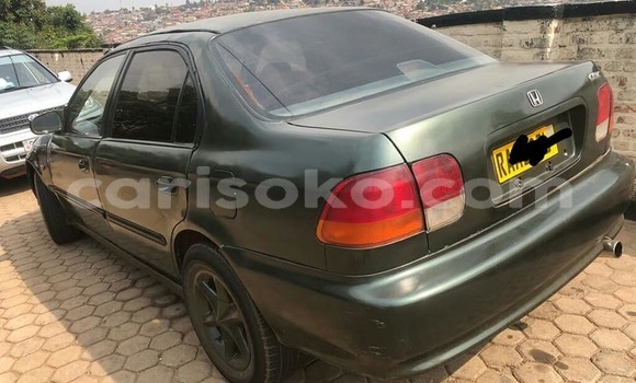 Acheter Occasion Voiture Honda Civic Vert à Kigali, Rwanda Acheter Occasion Voiture Honda Civic Vert à Kigali, Rwanda