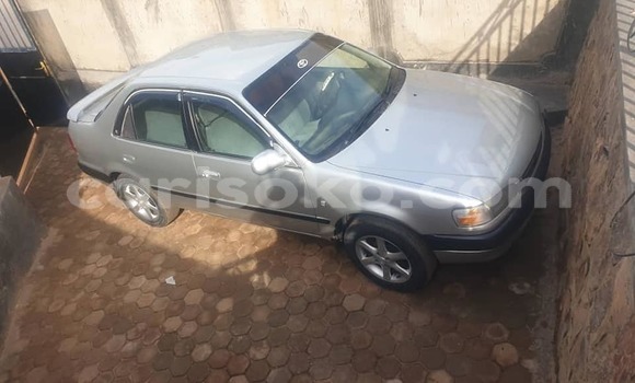 Acheter Occasion Voiture Toyota Corolla Gris à Kigali, Rwanda Acheter Occasion Voiture Toyota Corolla Gris à Kigali, Rwanda