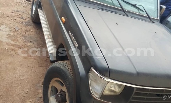 Acheter Occasion Voiture Toyota Land Cruiser Noir à Kigali, Rwanda Acheter Occasion Voiture Toyota Land Cruiser Noir à Kigali, Rwanda