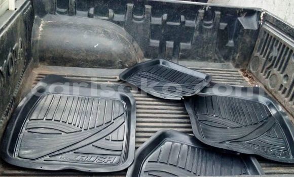 Acheter Occasion Voiture Toyota Hilux Blanc à Kigali, Rwanda Acheter Occasion Voiture Toyota Hilux Blanc à Kigali, Rwanda