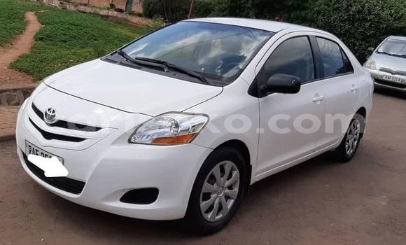 Buy Used Toyota Yaris White Car in Kigali in Rwanda Buy Used Toyota Yaris White Car in Kigali in Rwanda