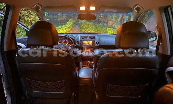 Buy Used Toyota RAV4 Silver Car in Kigali in Rwanda Buy Used Toyota RAV4 Silver Car in Kigali in Rwanda