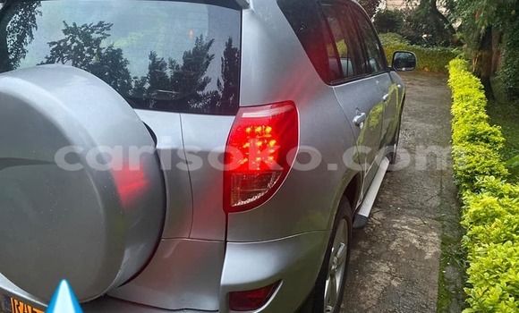 Buy Used Toyota RAV4 Silver Car in Kigali in Rwanda Buy Used Toyota RAV4 Silver Car in Kigali in Rwanda