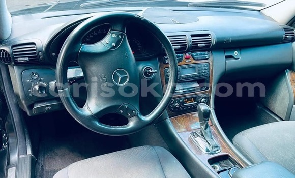 Buy Used Mercedes-Benz C–Class Black Car in Kigali in Rwanda Buy Used Mercedes-Benz C–Class Black Car in Kigali in Rwanda